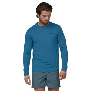 Patagonia Men's Long-Sleeved Capilene Cool Daily Graphic Shirt - Waters (Boardshort Logo: Wavy Blue X-Dye) Clothing